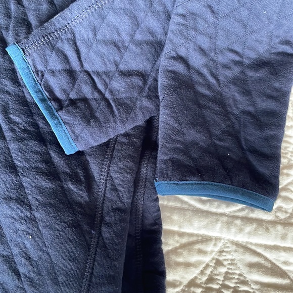 Quilted half-zip pullover - Picture 5 of 7